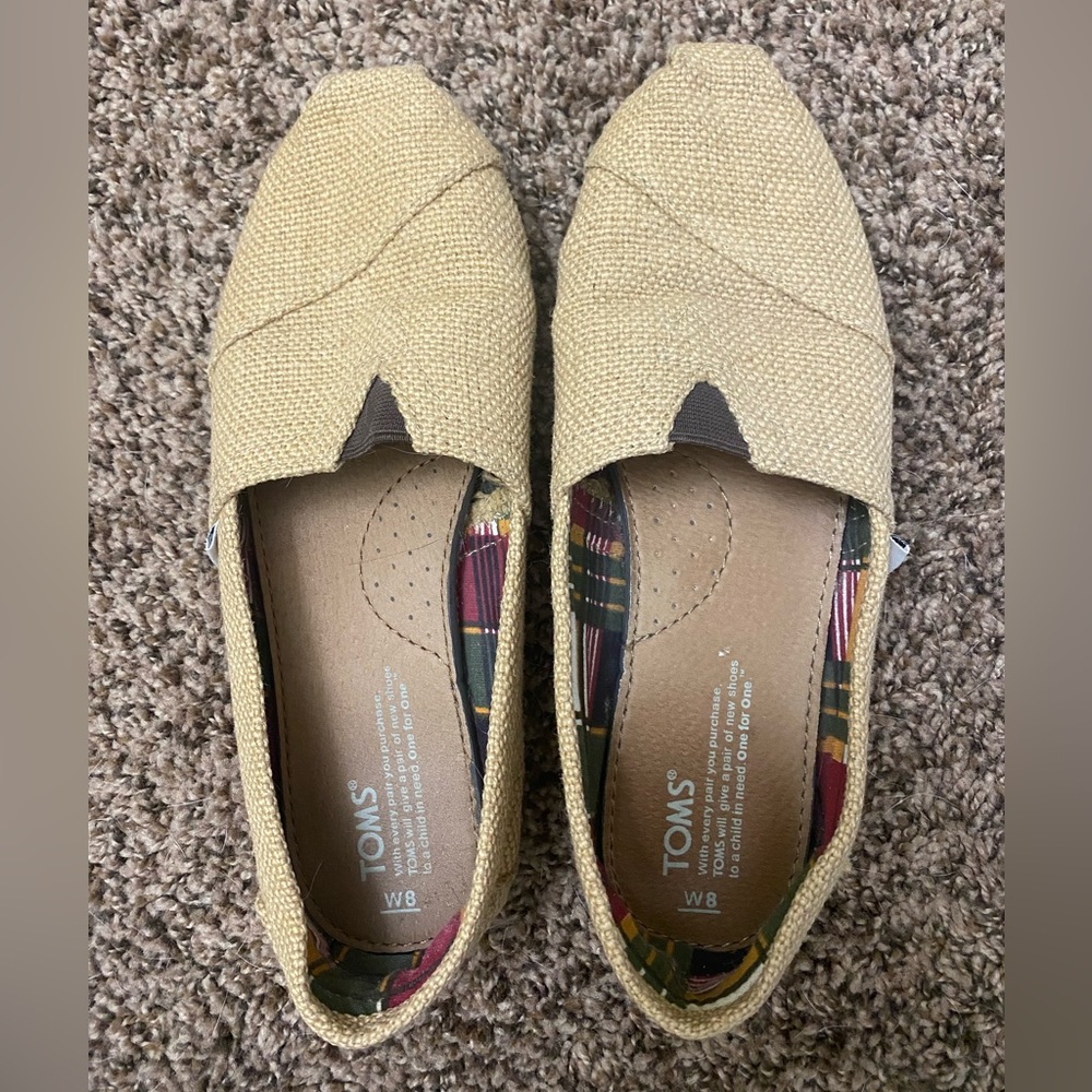 Toms Shoes Burlap Material